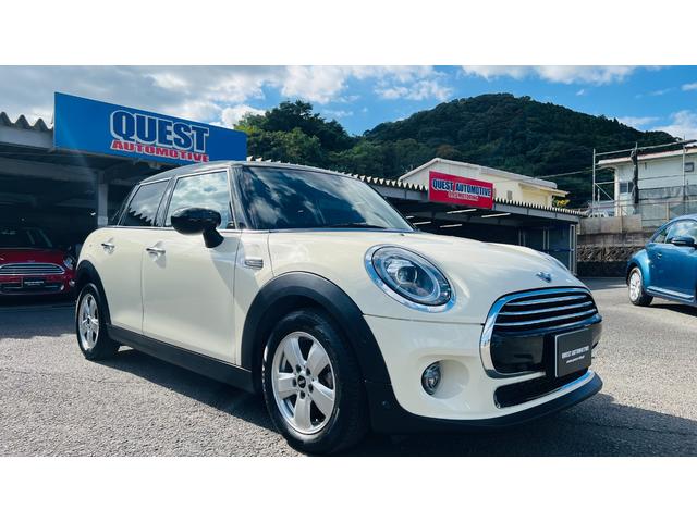 ＭＩＮＩ クーパーＤ　禁煙車／インテリジェントセーフティ／パーキングアシスト／純正ＨＤＤナビ／バックカメラ前後ソナー／コンフォートアクセス／タッチパネル／Ｂｌｕｅｔｏｏｔｈ／ユニオンジャックテール／Ｒ５面スモーク／クルコン（3枚目）