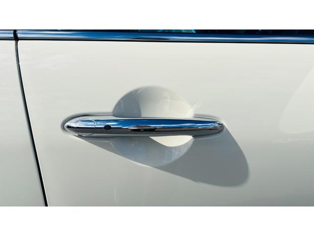 ＭＩＮＩ クーパーＤ　禁煙車／インテリジェントセーフティ／パーキングアシスト／純正ＨＤＤナビ／バックカメラ前後ソナー／コンフォートアクセス／タッチパネル／Ｂｌｕｅｔｏｏｔｈ／ユニオンジャックテール／Ｒ５面スモーク／クルコン（24枚目）