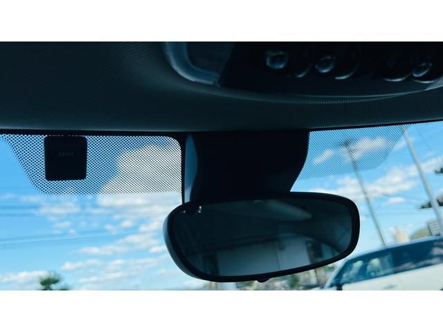 ＭＩＮＩ クーパーＤ　禁煙車／インテリジェントセーフティ／パーキングアシスト／純正ＨＤＤナビ／バックカメラ前後ソナー／コンフォートアクセス／タッチパネル／Ｂｌｕｅｔｏｏｔｈ／ユニオンジャックテール／Ｒ５面スモーク／クルコン（59枚目）