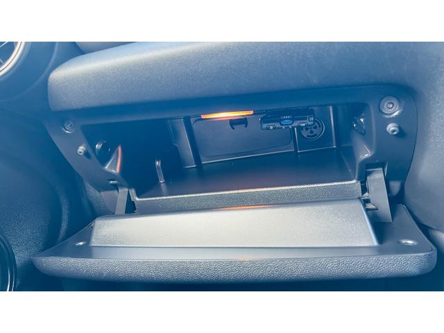 ＭＩＮＩ クーパーＤ　禁煙車／インテリジェントセーフティ／パーキングアシスト／純正ＨＤＤナビ／バックカメラ前後ソナー／コンフォートアクセス／タッチパネル／Ｂｌｕｅｔｏｏｔｈ／ユニオンジャックテール／Ｒ５面スモーク／クルコン（76枚目）