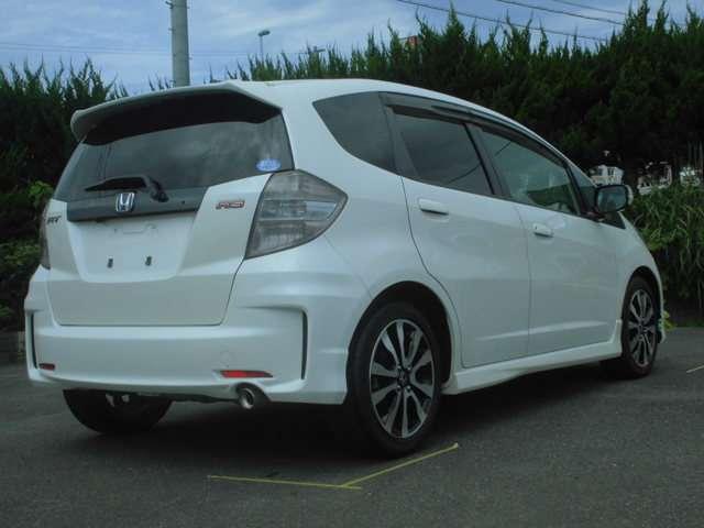 1.5 RS (2枚目)