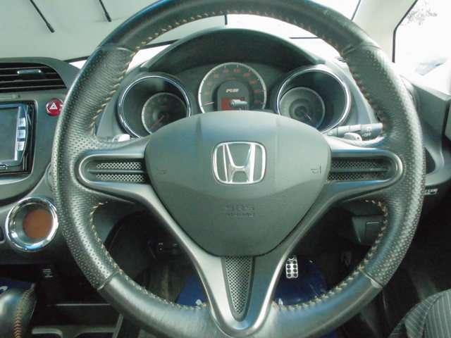 1.5 RS (7枚目)