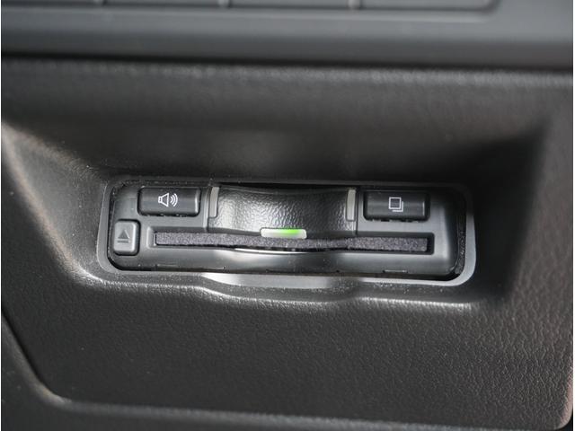 ＭＡＺＤＡ３ファストバック １５ＳブラックトーンＥＤ　ナビ　ＣＤ　ＤＶＤ　ＥＴＣ　全方位モニター　アドバンストキー　フルセグ　ＬＥＤヘッドライト　キーレス　バックモニター　衝突軽減システム　ＥＴＣ車載器　アイドリングストップ　ＡＢＳ　ＴＶナビ　ＤＳＣ（35枚目）
