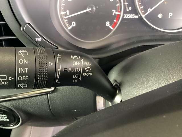 ＭＡＺＤＡ３ファストバック １．５　１５Ｓ　ツーリング　ナビ／ＥＴＣ／衝突被害軽減ブレーキ　ＥＳＣ　アダプティブクルコン　リアコーナーセンサー　盗難防止　リアカメラ　地デジ　ＥＴＣ車載器　ＤＶＤ再生　メモリナビ　カーテンエアバッグ　フルオートエアコン（8枚目）