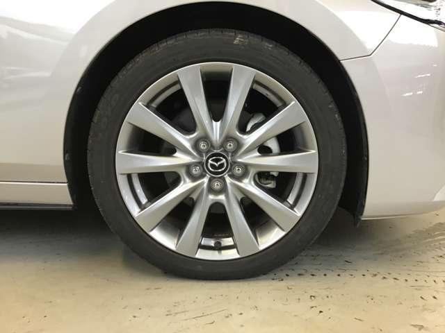 ＭＡＺＤＡ３セダン １．８　ＸＤプロアクティブ　ツーリング　セレクション　ディー　ナビ　ＣａｒＰｌａｙ対応　全方位モニタ　衝突軽　前席シートヒーター　横滑り防止装置　パワーシート　ＬＥＤヘッド　オートマチックハイビーム　ＥＴＣ　クリアランスソナー　ＤＶＤ　スマートキー　ナビＴＶ（19枚目）