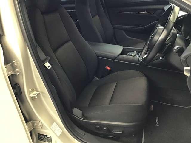 ＭＡＺＤＡ３セダン １．８　ＸＤプロアクティブ　ツーリング　セレクション　ディー　ナビ　ＣａｒＰｌａｙ対応　全方位モニタ　衝突軽　前席シートヒーター　横滑り防止装置　パワーシート　ＬＥＤヘッド　オートマチックハイビーム　ＥＴＣ　クリアランスソナー　ＤＶＤ　スマートキー　ナビＴＶ（20枚目）