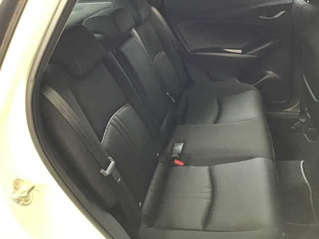 ＣＸ－３ １．５　１５Ｓ　ツーリング　ナビ　／　ＥＴＣ　／　全方位モニター　／　スマートシティブレーキ　全方位カメラ　エアコン　フルセグ　ＬＥＤヘッドライト　クリアランスソナー　ＥＴＣ車載器　スマートキー　アイドリングストップ　ＤＶＤ再生（17枚目）