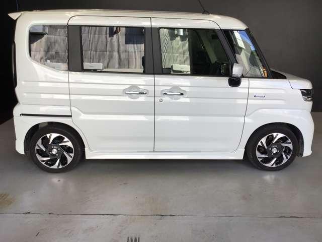 フレアワゴンカスタムスタイル ６６０　カスタムスタイル　ＸＴ　両側電スラ　ナビ　全方位モニタ　メモリーナビ　フルセグ　アイドリングストップ　ＬＥＤヘッドライト　スマートキー　ＥＴＣ　ターボ車　クリアランスソナー　衝突被害軽減システム　バックカメラ　シートヒーター（11枚目）