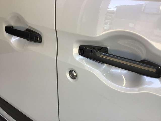 フレアワゴンタフスタイル 660 タフスタイル ハイブリッド XT ナビ ETC 全方位モニター リアコーナーセンサー 360モニター LEDライト ターボ DVD再生 フルセグ ETC シートヒーター オートエアコン バックカメラ スマートキー ベンチシート(11枚目)