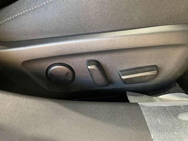 MAZDA3ファストバック 1.8 XD プロアクティブ ツーリング セレクション ディ ナビ ETC 全方位モニター クリアランスソナー LEDライト アイドリングストップ 360°ビューモニター アルミホイール ターボ パワーウィンドウ スマートキー フルオートエアコン ETC ACC(13枚目)