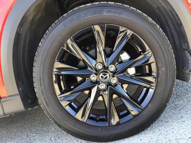 CX-5 2.0 20S ブラックトーンエディション ナビ ETC 全方位モニター LEDヘッドランプ アダクティブクルーズコントロール パワーシート フルセグ アルミホイール スマートキー i-stop ETC バックカメラ サイドエアバッグ キーレス(9枚目)