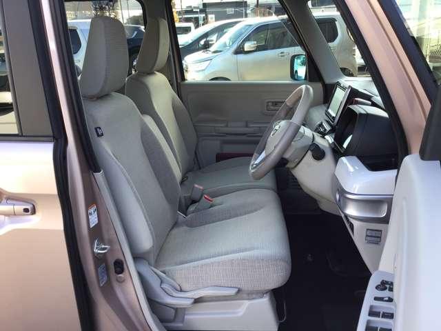 フレアワゴン 660 ハイブリッド XS ナビ 全方位モニター 衝突軽減ブレーキサポート バックセンサー スマートキープッシュスタート オートハイビーム ナビTV Aストップ 盗難防止装置 Bモニター シートヒータ 地デジ DVD キーフリー(11枚目)