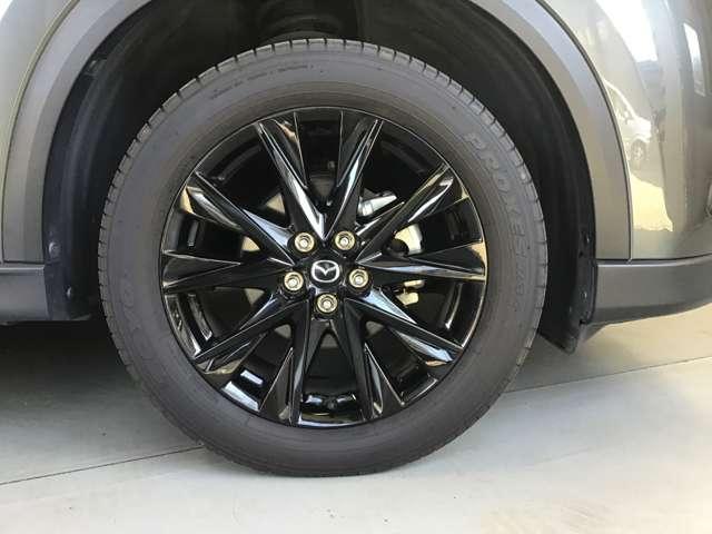 �����A���~�z�C�[���W�������ł��B�͋����f�U�C���ł���