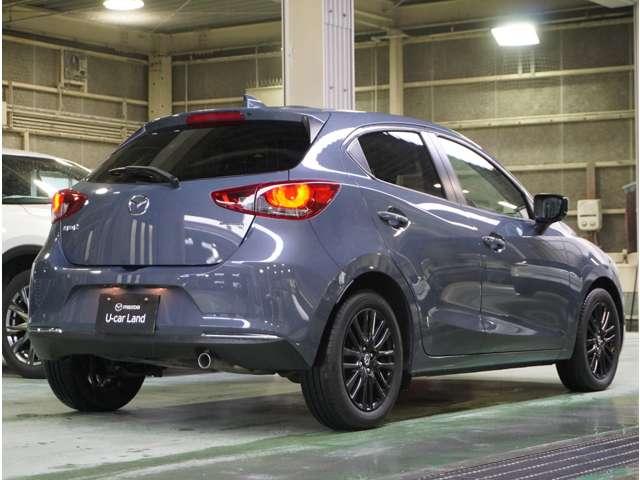 ＭＡＺＤＡ２ １．５　１５Ｓ　ブラック　トーン　エディション　追従クルーズ　ＡＷ　リアコーナーセンサー　横滑り防止装置　スマートキー　ＵＳＢ　フルオートエアコン　アイドリングストップ　キーフリー　衝突軽減Ｂ　Ｂｌｕｅｔｏｏｔｈオーディオ（8枚目）