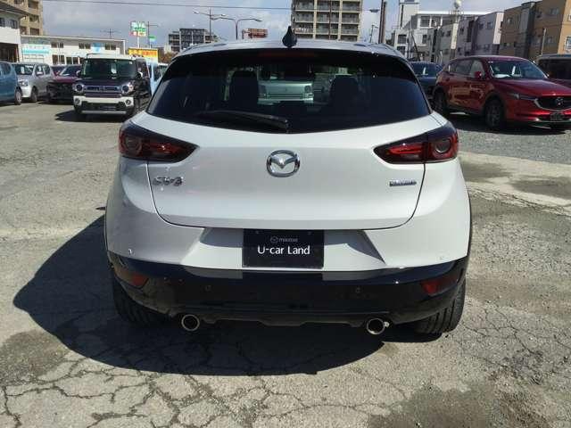 ＣＸ－３ １．５　１５Ｓ　スーパー　エッジー　ＣａｒＰｌａｙ対応　全方位モニタ　衝突軽減ブレ　前席シートヒーター　ＢＴ　レーダークルコン　衝突軽減　コーナーセンサー　アイドリングストップ　パワーシート　スマートキー　アルミ　ＤＶＤ　バックモニター（7枚目）