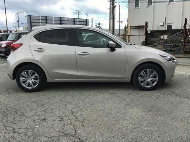 ＭＡＺＤＡ２ １．５　１５Ｓ　スマート　エディション　ナビ　ＣａｒＰｌａｙ対応　全方位モニタ　衝突軽　ＷＡＢ　ＢＴ接続　オートハイビーム　セキュリティアラーム　地デジ　コーナーソナー　エアバック　ＬＥＤヘッドランプ　メモリーナビゲーション　ＥＴＣ車載器（9枚目）