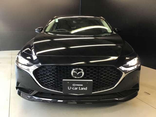 ＭＡＺＤＡ３セダン ２．０　２０Ｓ　ブラックトーンエディション　ＣａｒＰｌａｙ対応　全方位モニタ　アイドリングストップ　盗難防止システム　衝突被害軽減ブレーキ　アダプティブクルーズコントロール　オートマチックハイビーム　バックカメラ　ＥＴＣ　Ｂｌｕｅｔｏｏｔｈ（6枚目）