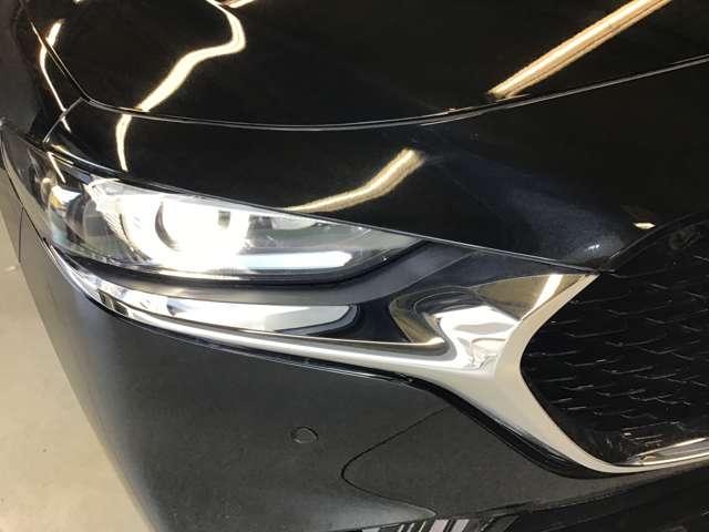 ＭＡＺＤＡ３セダン ２．０　２０Ｓ　ブラックトーンエディション　ＣａｒＰｌａｙ対応　全方位モニタ　アイドリングストップ　盗難防止システム　衝突被害軽減ブレーキ　アダプティブクルーズコントロール　オートマチックハイビーム　バックカメラ　ＥＴＣ　Ｂｌｕｅｔｏｏｔｈ（15枚目）