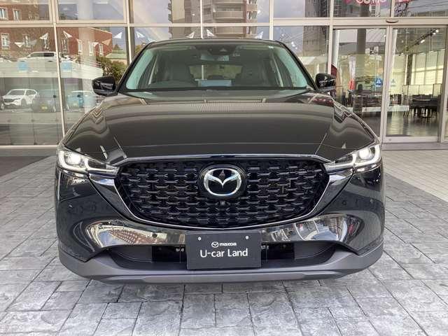 ＣＸ－５ ２．０　２０Ｓ　ブラックトーンエディション　全方位モニター付き　ＬＥＤライト　サイドエアバッグ　アダプティブクルーズコントロール　電動シート　地デジフルセグ　シートヒータ　バックカメラ　アイドリングストップ　ＥＴＣ　アルミホイール　メモリーナビ（6枚目）