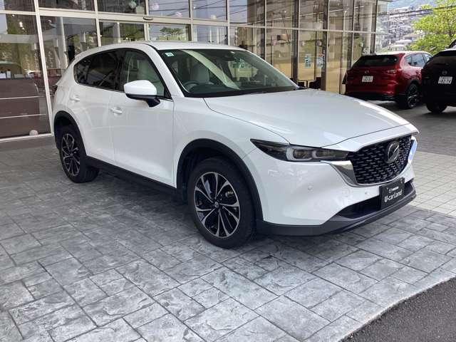 ＣＸ－５ ２．２　ＸＤ　Ｌパッケージ　ディーゼルターボ　全方位カメラ付き　アドバンストキー　ＤＳＣ　盗難防止装置　ＷＡＢ　アイスト　本革シート　Ｐシート　パワーステアリング　アルミ　定期点検記録簿　シートＨ　ＴＶ　パワーウィンドウ　ＡＢＳ　Ｓカメラ　ターボ（6枚目）