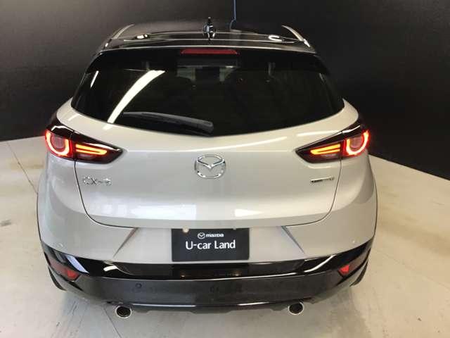 ＣＸ－３ １．５　１５Ｓ　ビビッド　モノトーン　ＣａｒＰｌａｙ対応　全方位モニタ　衝突軽減ブレ　運転席パワーシート　レーダークルーズコントロール　全方位モニター　フルセグＴＶ　バックカメラ　アイドリングストップ　シートヒーター　クリアランスソナー（10枚目）