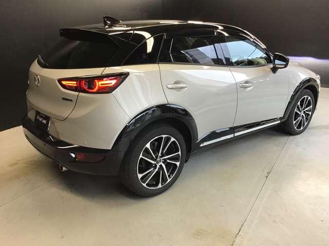 ＣＸ－３ １．５　１５Ｓ　ビビッド　モノトーン　ＣａｒＰｌａｙ対応　全方位モニタ　衝突軽減ブレ　運転席パワーシート　レーダークルーズコントロール　全方位モニター　フルセグＴＶ　バックカメラ　アイドリングストップ　シートヒーター　クリアランスソナー（11枚目）