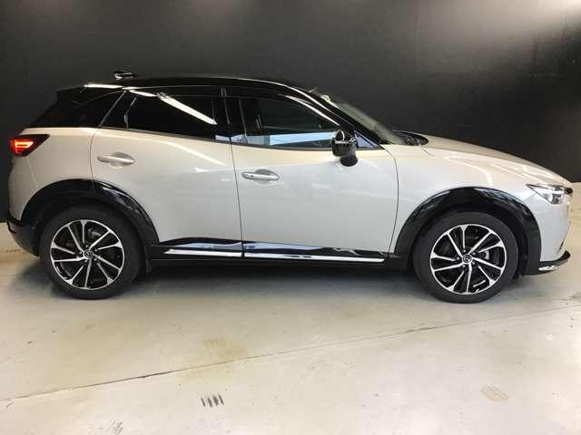 ＣＸ－３ １．５　１５Ｓ　ビビッド　モノトーン　ＣａｒＰｌａｙ対応　全方位モニタ　衝突軽減ブレ　運転席パワーシート　レーダークルーズコントロール　全方位モニター　フルセグＴＶ　バックカメラ　アイドリングストップ　シートヒーター　クリアランスソナー（12枚目）