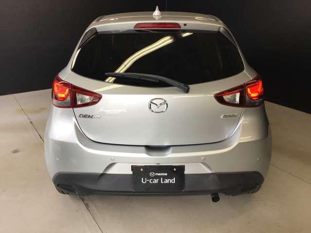 デミオ 1.5 15S ナビ・TV USB接続 ブレーキサポート 横滑り防止装置 フルオートエアコン サイドエアバッグ キーレス アラウンドビューモニター フロントカメラ Aストップ フルセグTV エアバッグ 盗難防止装置(10枚目)