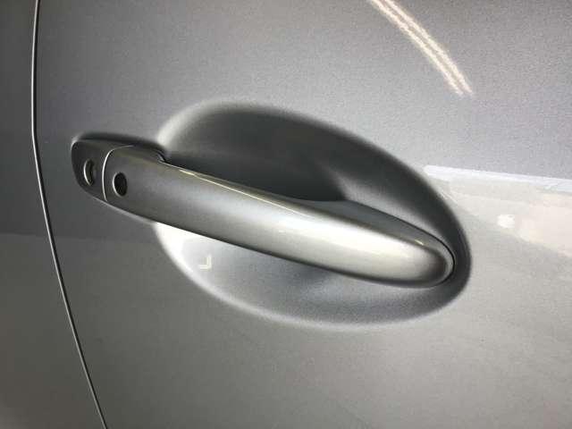 デミオ 1.5 15S ナビ・TV USB接続 ブレーキサポート 横滑り防止装置 フルオートエアコン サイドエアバッグ キーレス アラウンドビューモニター フロントカメラ Aストップ フルセグTV エアバッグ 盗難防止装置(16枚目)