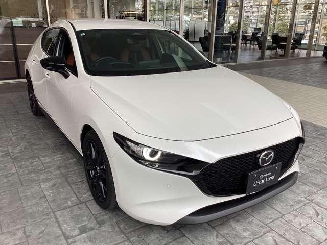 MAZDA3ファストバック 1.5 15S レトロスポーツエディション 試乗車アップ ナビ CarPlay対応 アイドリングストップ メモリーナビ 禁煙車 ワンオーナー 360度ビュー アルミホイール 運転席パワーシート ETC LEDヘッドライト フルセグ バックカメラ(10枚目)