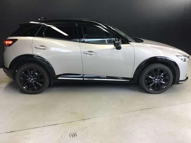 ＣＸ－３ １．５　１５Ｓ　スーパー　エッジー　レーダークルコン　ＬＥＤヘッドランプ　ナビＴＶ　メモリーナビ　アイドリングストップ　バックカメラ　パーキングセンサー　Ｂｌｕｅｔｏｏｔｈ接続　フルセグ　オートマチックハイビーム　アルミホイール（13枚目）