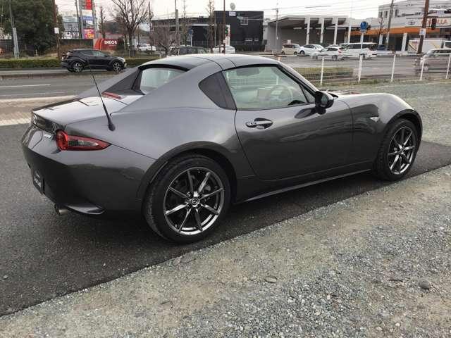 ロードスターＲＦ ２．０　ＶＳ　ＲＦ／６ＭＴ／ナビ／バックモニタ／ＢＯＳＥ／ＤＶＤ／ＵＳＢ　ブルートゥース　盗難防止装置　アイスト　インテリジェントキー　ＬＥＤライト　ＥＴＣ　ＤＶＤ　シートヒーター　ＥＳＣ　ＡＡＣ　アルミホイール（11枚目）