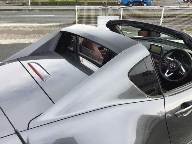 ロードスターＲＦ ２．０　ＶＳ　ＲＦ／６ＭＴ／ナビ／バックモニタ／ＢＯＳＥ／ＤＶＤ／ＵＳＢ　ブルートゥース　盗難防止装置　アイスト　インテリジェントキー　ＬＥＤライト　ＥＴＣ　ＤＶＤ　シートヒーター　ＥＳＣ　ＡＡＣ　アルミホイール（16枚目）