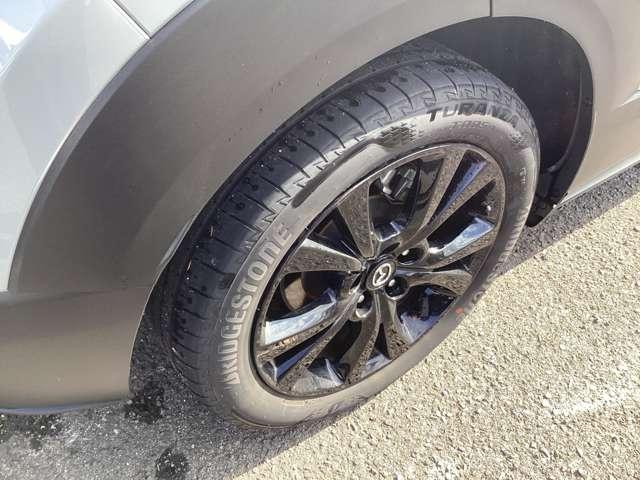 �����A���~�z�C�[���������āA���݂̃^�C���̖ڂ̏�Ԃł���