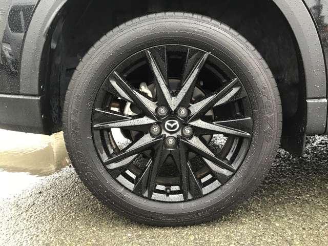 ＣＸ－５ ２．２　ＸＤ　ブラックトーンエディション　ディーゼルターボ　ナビ／ＣａｒＰｌａｙ／全方位モニタ／衝突軽減ブレー　カーテンエアバック　地デジチューナー　ハイビームアシスト　アダクティブクルーズコントロール　ＵＳＢ接続　ＢＴ接続　クリアランスソナー　ＥＴＣ　ターボ（12枚目）