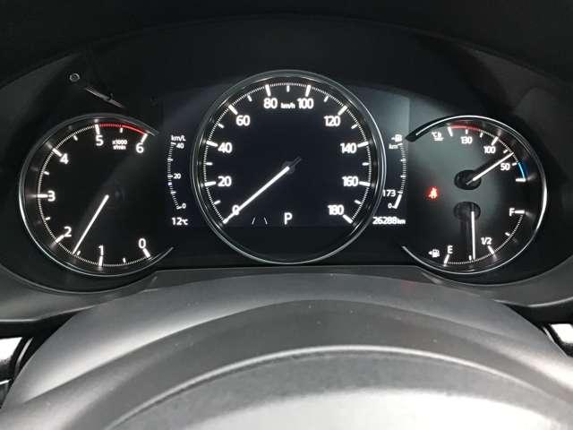 ＣＸ－５ ２．２　ＸＤ　ブラックトーンエディション　ディーゼルターボ　ナビ／ＣａｒＰｌａｙ／全方位モニタ／衝突軽減ブレー　カーテンエアバック　地デジチューナー　ハイビームアシスト　アダクティブクルーズコントロール　ＵＳＢ接続　ＢＴ接続　クリアランスソナー　ＥＴＣ　ターボ（17枚目）