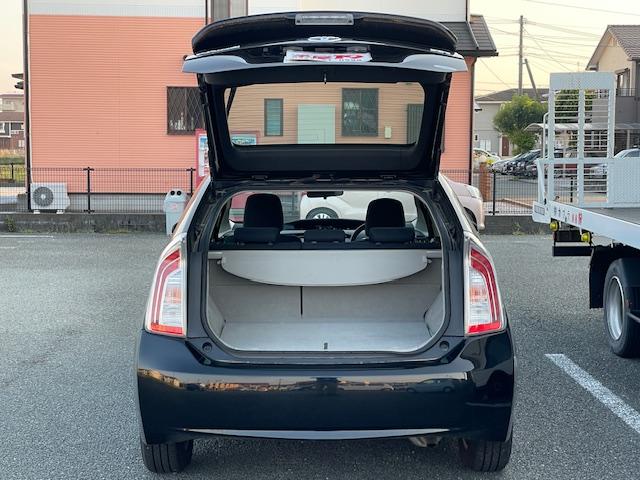 プリウス Ｓ　ワンオーナー　禁煙車　純正フルセグＴＶナビ　Ｂｌｕｅｔｏｏｔｈ　バックカメラ　ＥＴＣ　スマートキー　アルミホイール　オートライト　ＨＩＤ　１年保証付き（55枚目）