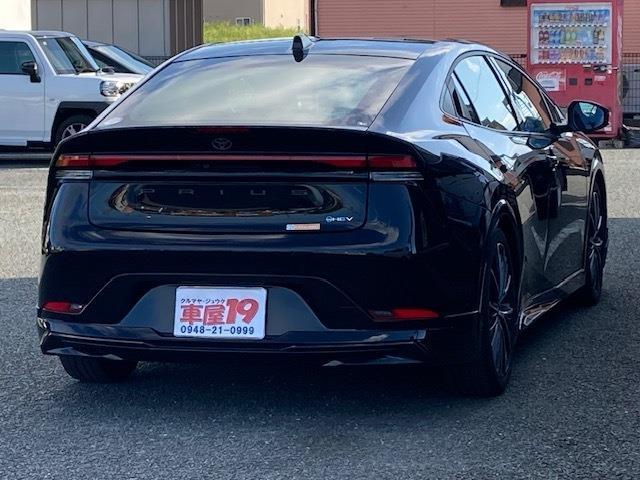 プリウス Ｚ　フルエアロ　禁煙車　パノラマルーフ　全方位カメラ　フルセグＴＶナビ　ドライブレコーダー　シートヒーター・クーラー　ＥＴＣ　保証付き（9枚目）