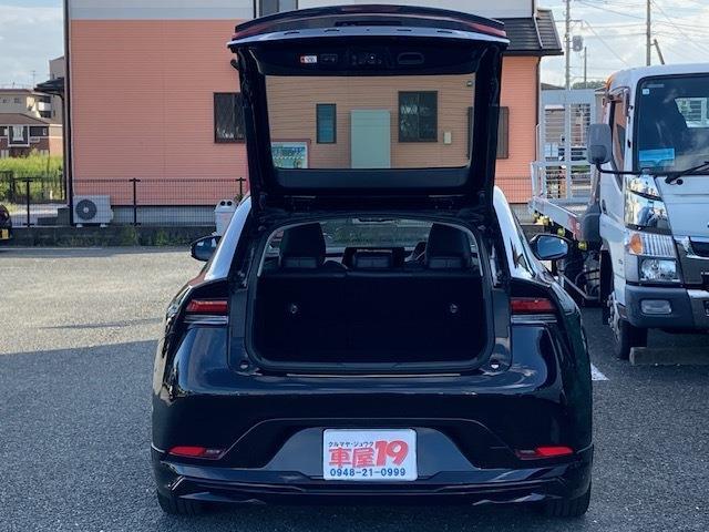 プリウス Ｚ　フルエアロ　禁煙車　パノラマルーフ　全方位カメラ　フルセグＴＶナビ　ドライブレコーダー　シートヒーター・クーラー　ＥＴＣ　保証付き（28枚目）