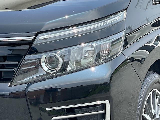 ヴォクシー ＺＳ　禁煙車　１年保証付　フルセグＴＶナビ　Ｂｌｕｅｔｏｏｔｈ　両側パワースライドドア　ＥＴＣ　ＬＥＤ　取説　オートライト（14枚目）