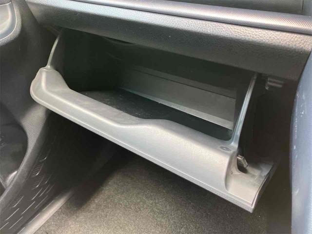 ヴォクシー ＺＳ　禁煙車　１年保証付　フルセグＴＶナビ　Ｂｌｕｅｔｏｏｔｈ　両側パワースライドドア　ＥＴＣ　ＬＥＤ　取説　オートライト（55枚目）