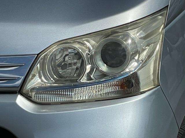 ムーヴ カスタム　ＲＳ　禁煙車　３ヶ月保証付　ターボ　ＭＯＭＯステアリング　ＨＩＤ　アルミホイール　フォグ　スマートキー　ＣＤ　取説（17枚目）