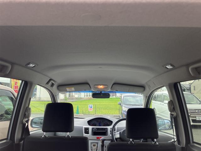 ムーヴ カスタム　ＲＳ　禁煙車　３ヶ月保証付　ターボ　ＭＯＭＯステアリング　ＨＩＤ　アルミホイール　フォグ　スマートキー　ＣＤ　取説（52枚目）
