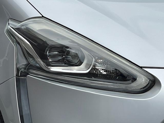 シエンタ Ｇ　禁煙車　１年保証付　フルセグＴＶナビ　Ｂｌｕｅｔｏｏｔｈ　バックカメラ　両側パワースライドドア　ドライブレコーダー　ＥＴＣ　ＬＥＤ　レーダーブレーキサポート　７人乗り　スマートキー　アルミホイール（11枚目）