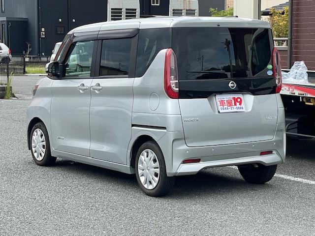 ルークス Ｘ　禁煙車　１年保証付　純正フルセグＴＶナビ　Ｂｌｕｅｔｏｏｔｈ　アラウンドビューモニター　パワースライドドア　ドライブレコーダー　モニターミラー　ＥＴＣ　保証書・記録簿　取説（9枚目）