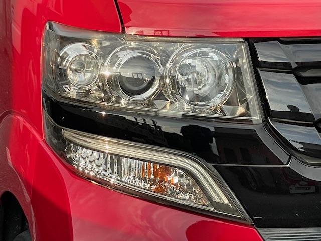 Ｎ－ＢＯＸカスタム Ｇ・Ｌパッケージ　禁煙車　６ヶ月保証付　フルセグＴＶナビ　Ｂｌｕｅｔｏｏｔｈ　バックカメラ　両側パワースライドドア　ＥＴＣ　ＨＩＤ　レーダーブレーキサポート　ＨＩＤ　純正アルミホイール　スマートキー（12枚目）