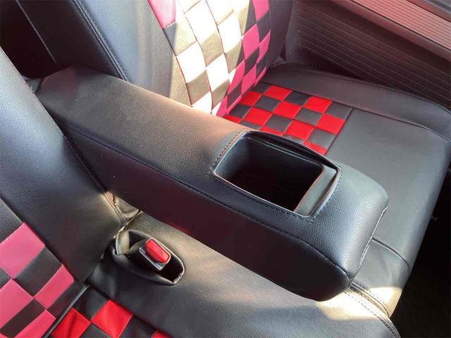 Ｎ－ＢＯＸスラッシュ Ｇ・ターボＬパッケージ　禁煙車　保証付　８インチフルセグＴＶナビ　Ｂｌｕｅｔｏｏｔｈ　バックカメラ　ＥＴＣ　ＨＩＤ　Ｑｉ（ワイヤレス）充電　電子サイドブレーキ　オートリトラミラー　スマートキー　取説　保証書（28枚目）