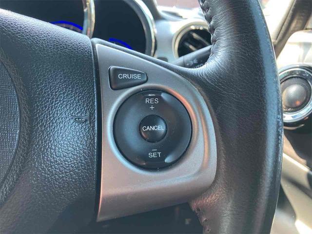 Ｎ－ＢＯＸスラッシュ Ｇ・ターボＬパッケージ　禁煙車　保証付　８インチフルセグＴＶナビ　Ｂｌｕｅｔｏｏｔｈ　バックカメラ　ＥＴＣ　ＨＩＤ　Ｑｉ（ワイヤレス）充電　電子サイドブレーキ　オートリトラミラー　スマートキー　取説　保証書（35枚目）