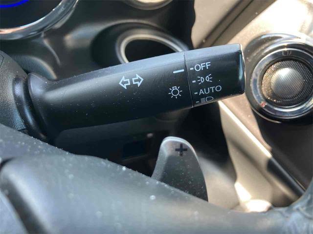 Ｎ－ＢＯＸスラッシュ Ｇ・ターボＬパッケージ　禁煙車　保証付　８インチフルセグＴＶナビ　Ｂｌｕｅｔｏｏｔｈ　バックカメラ　ＥＴＣ　ＨＩＤ　Ｑｉ（ワイヤレス）充電　電子サイドブレーキ　オートリトラミラー　スマートキー　取説　保証書（37枚目）