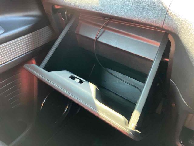 Ｎ－ＢＯＸスラッシュ Ｇ・ターボＬパッケージ　禁煙車　保証付　８インチフルセグＴＶナビ　Ｂｌｕｅｔｏｏｔｈ　バックカメラ　ＥＴＣ　ＨＩＤ　Ｑｉ（ワイヤレス）充電　電子サイドブレーキ　オートリトラミラー　スマートキー　取説　保証書（57枚目）